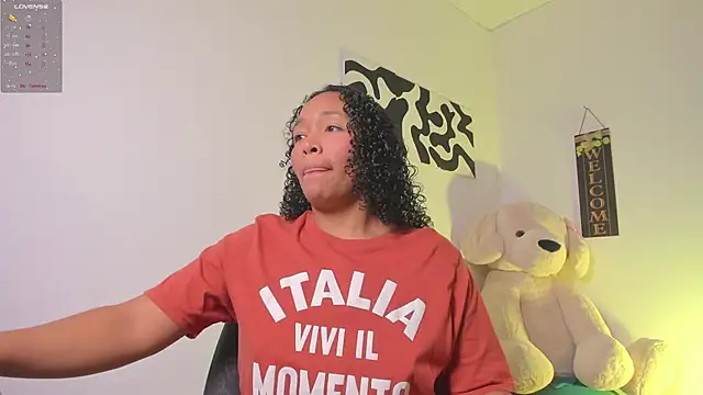 Nia13 online show from February 9, 2026, 5:27 am