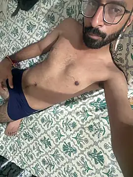 RKkru online show from February 18, 2026, 4:14 pm