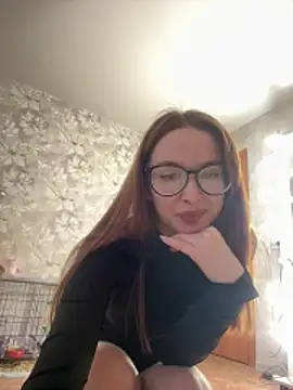 Snapshot of MalliSun chatting on February 2, 2026, 12:15 pm MalliSun online show from February 2, 2026, 12:15 pm