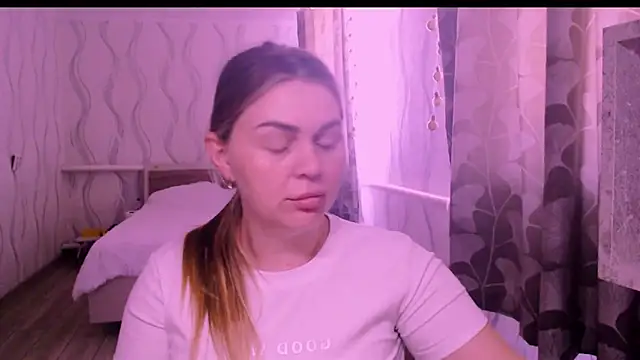 MagicKatarina  online show from April 7, 2026, 6:15 am