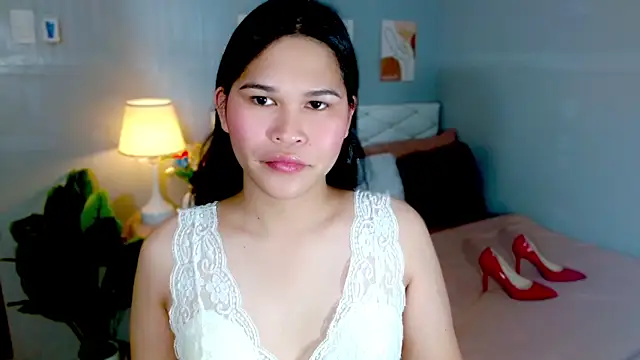 alianabrooks online show from May 8, 2026, 1:09 am