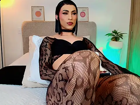 Snapshot of KarolPortellaa chatting on February 18, 2026, 11:01 pm KarolPortellaa online show from February 18, 2026, 11:01 pm