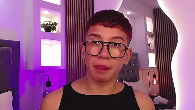 Fancy Vixen online show from April 8, 2026, 3:30 am