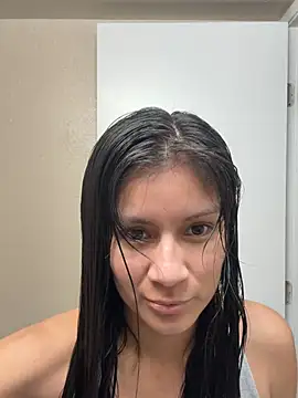 Sinasexi357 online show from February 19, 2026, 8:50 pm