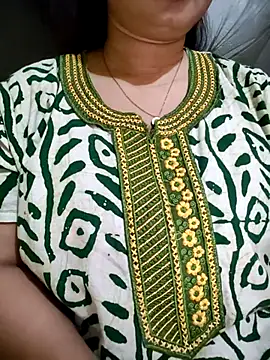 PARI51 online show from March 5, 2026, 8:05 pm