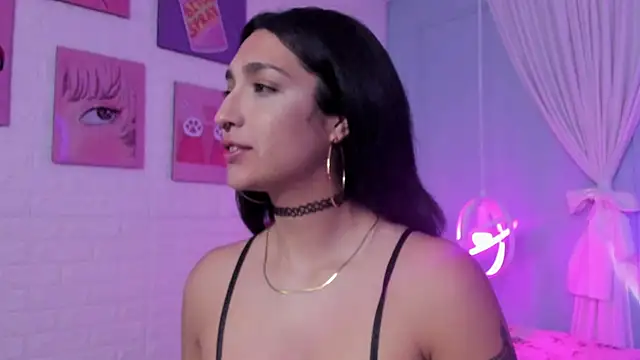 Cleo Foxx online show from April 10, 2026, 11:39 am