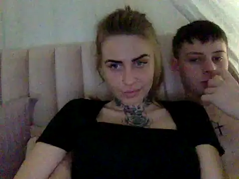 Snapshot of Carlos18loverboyfriend chatting on March 28, 2026, 2:51 pm Carlos18loverboyfriend online show from March 28, 2026, 2:51 pm