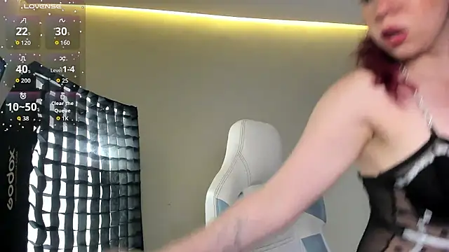 MiaTorres4 online show from February 17, 2026, 12:13 pm