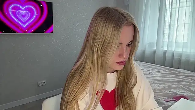 Between Eeys online show from May 26, 2026, 3:10 pm