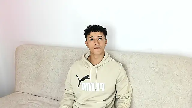  Alex Colton online show from February 3, 2026, 10:04 pm