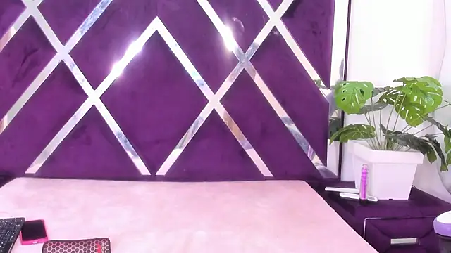 marcyasm online show from February 7, 2026, 8:39 pm