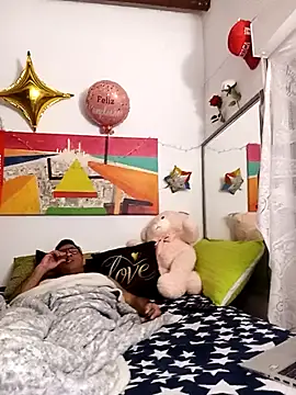 yoahotpetrafiery online show from March 26, 2026, 10:18 pm