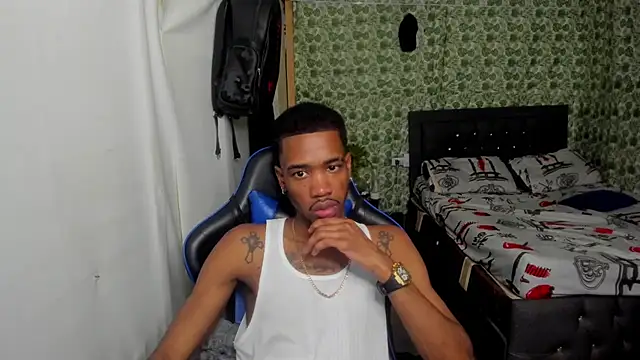 Snapshot of Kofi_exotic_2 chatting on July 3, 2026, 7:31 pm Kofi exotic 2 online show from July 3, 2026, 7:31 pm