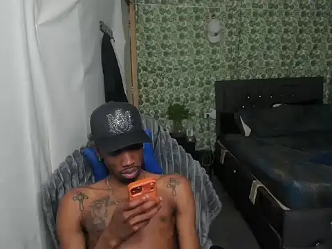 Snapshot of Kofi_exotic_2 chatting on June 18, 2026, 7:52 pm Kofi exotic 2 online show from June 18, 2026, 7:52 pm