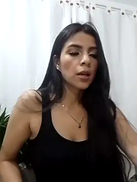 Snapshot of EvaMiranda chatting on June 11, 2026, 4:09 am EvaMiranda online show from June 11, 2026, 4:09 am