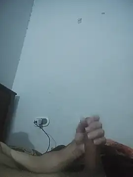 Snapshot of amirMohamed58 chatting on February 14, 2026, 4:34 am amirMohamed58 online show from February 14, 2026, 4:34 am