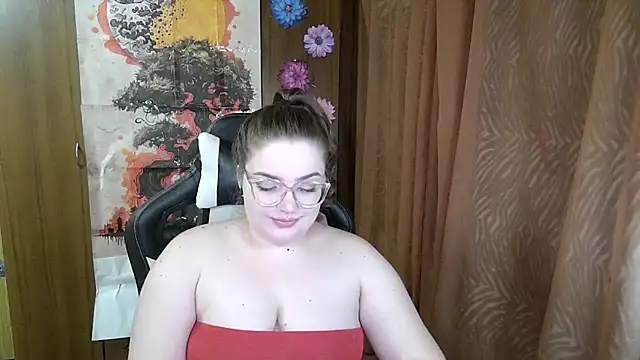 Teasing Dora online show from March 23, 2026, 5:57 pm