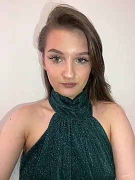 Snapshot of Green_eyes_lady chatting on June 3, 2026, 1:01 pm Green eyes lady online show from June 3, 2026, 1:01 pm
