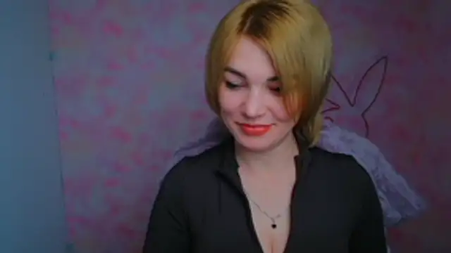 Snapshot of CuttieEmma chatting on February 26, 2026, 12:38 pm CuttieEmma online show from February 26, 2026, 12:38 pm