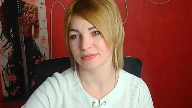 CuttieEmma online show from March 13, 2026, 6:29 am