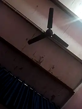 Snapshot of Alka_sexy56 chatting on February 25, 2026, 5:02 pm Alka sexy56 online show from February 25, 2026, 5:02 pm