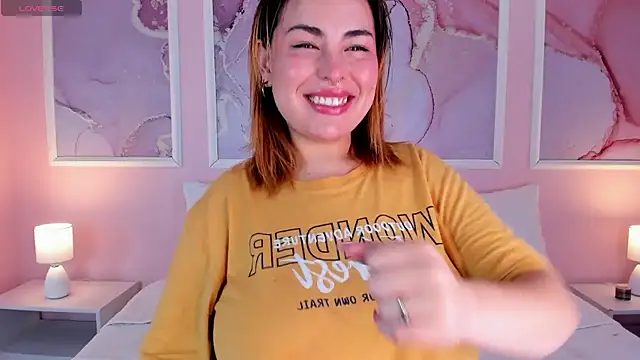 Kennya Rodriguez online show from February 10, 2026, 4:33 am