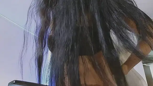 verodeli online show from February 5, 2025, 4:58 pm