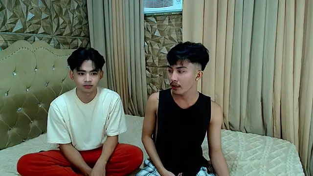 Snapshot of spoiledmycock chatting on February 25, 2026, 4:51 pm spoiledmycock online show from February 25, 2026, 4:51 pm