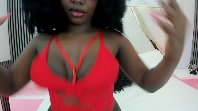 Snapshot of Sotf_Charlotte chatting on February 13, 2026, 7:47 pm Sotf Charlotte online show from February 13, 2026, 7:47 pm