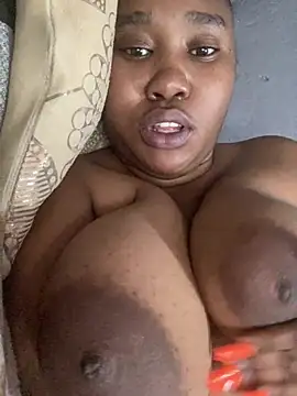 Snapshot of MeekyCurvyAss chatting on February 26, 2026, 10:48 am MeekyCurvyAss online show from February 26, 2026, 10:48 am