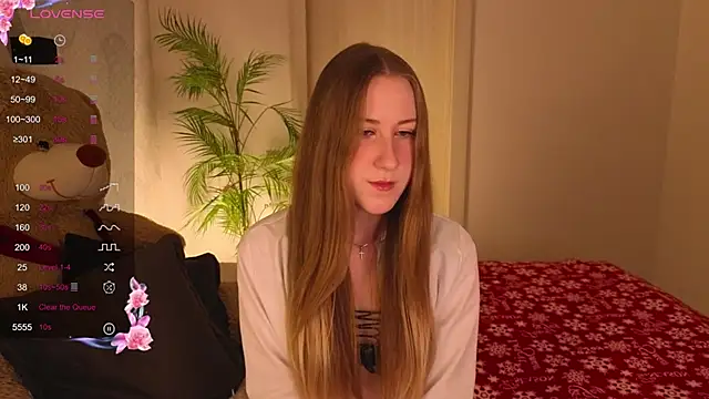 Snapshot of CassieReborn chatting on February 10, 2026, 12:09 am CassieReborn online show from February 10, 2026, 12:09 am