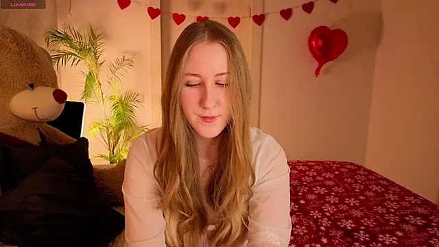 Snapshot of CassieReborn chatting on February 23, 2026, 3:34 pm CassieReborn online show from February 23, 2026, 3:34 pm