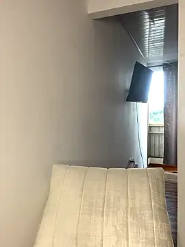  HannahFox  online show from February 6, 2026, 10:17 pm