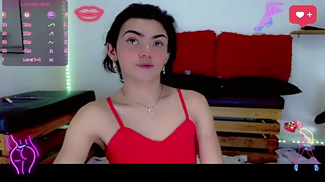 NathalialLooes online show from March 18, 2026, 5:43 am