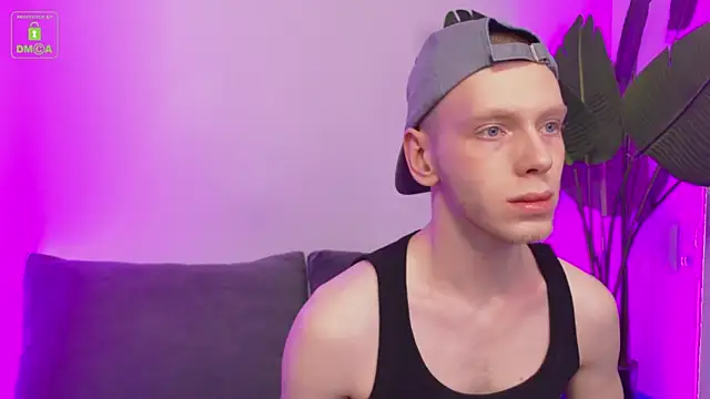 Snapshot of ZidNevil chatting on February 7, 2026, 8:17 pm ZidNevil online show from February 7, 2026, 8:17 pm