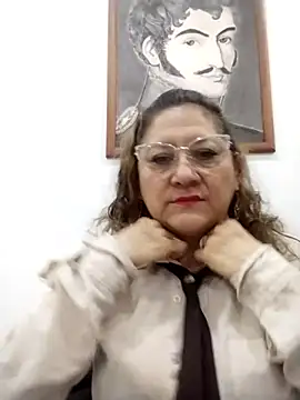 Snapshot of JULIETA_21- chatting on February 24, 2026, 12:06 pm JULIETA 21- online show from February 24, 2026, 12:06 pm