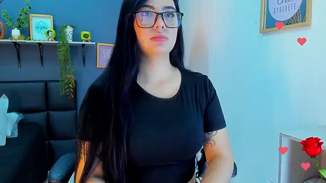 Snapshot of eliza_pink24 chatting on February 19, 2026, 9:45 pm eliza pink24 online show from February 19, 2026, 9:45 pm