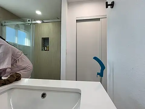 Anadia Starr online show from February 17, 2026, 11:13 pm