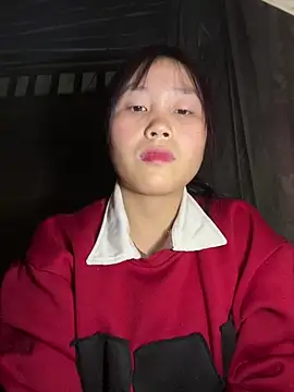 Snapshot of kekely chatting on February 15, 2026, 2:05 pm kekely online show from February 15, 2026, 2:05 pm