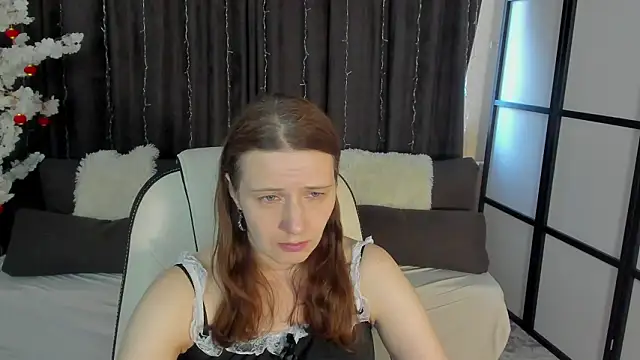 Kathrine Meyer online show from March 25, 2026, 2:01 am