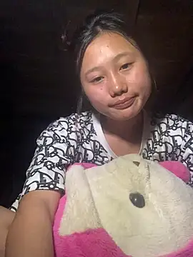 ngoccc-nga online show from February 14, 2026, 12:49 pm