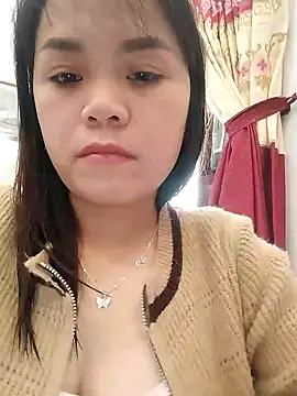 Snapshot of Liora-123 chatting on February 3, 2026, 3:26 am Liora-123 online show from February 3, 2026, 3:26 am