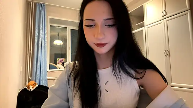 Snapshot of UrBabeLuna chatting on February 1, 2026, 3:21 pm UrBabeLuna online show from February 1, 2026, 3:21 pm