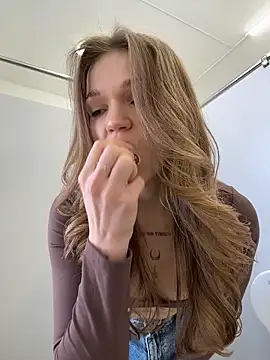 StreetSquirt online show from March 22, 2026, 6:59 am