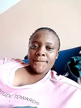 BBWQueenxx online show from February 3, 2026, 10:31 am