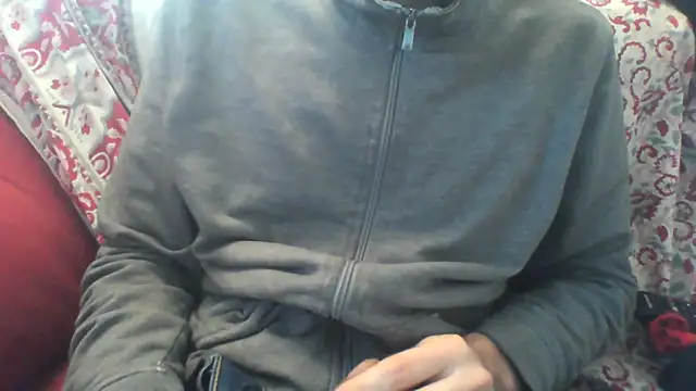 Snapshot of andre_italy chatting on March 1, 2026, 9:53 am andre italy online show from March 1, 2026, 9:53 am