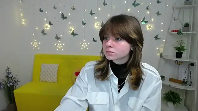 Snapshot of AnnaWest_ chatting on February 28, 2026, 6:24 am AnnaWest online show from February 28, 2026, 6:24 am