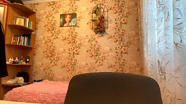 KatheyMichelfelder online show from February 17, 2026, 6:22 am