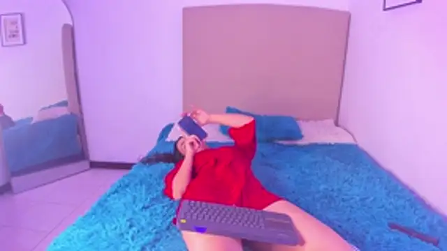 im tiffany  online show from February 28, 2026, 4:12 am