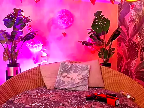 Kitty madness online show from February 14, 2026, 1:22 pm